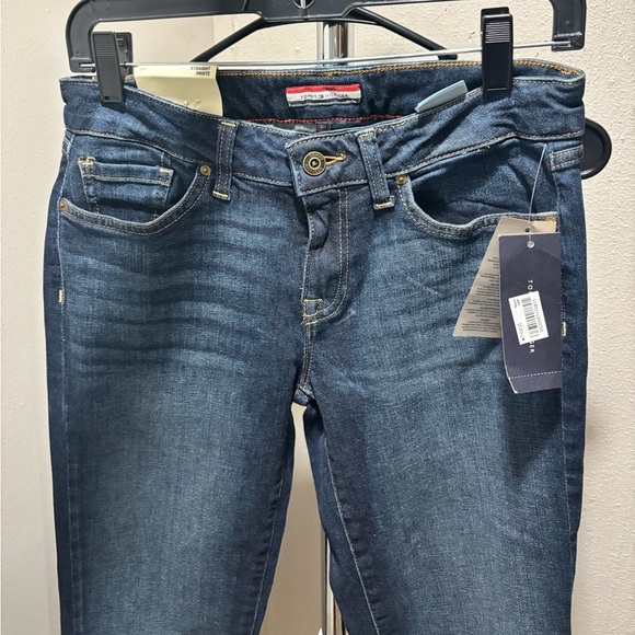 NWT Tommy Hilfiger Women's Straight Leg Jeans - Dark Blue - Picture 2 of 7